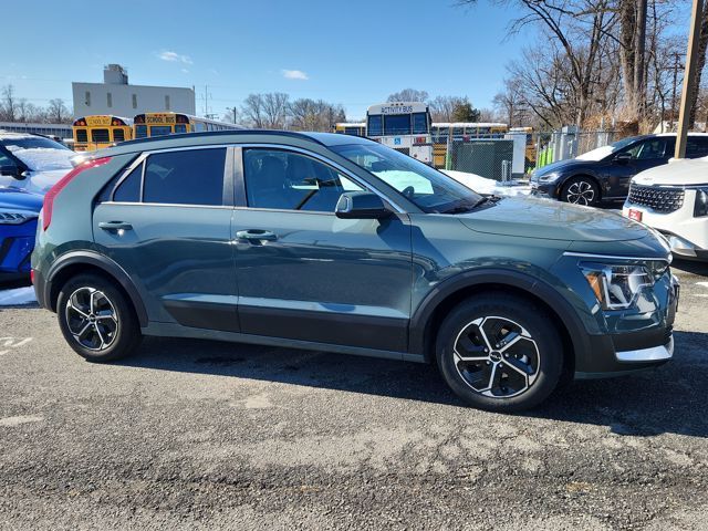 2023 Kia Niro EX