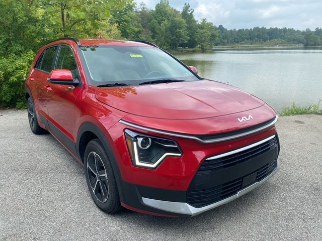 2023 Kia Niro EX