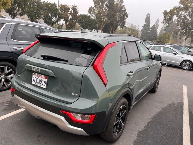 2023 Kia Niro EX