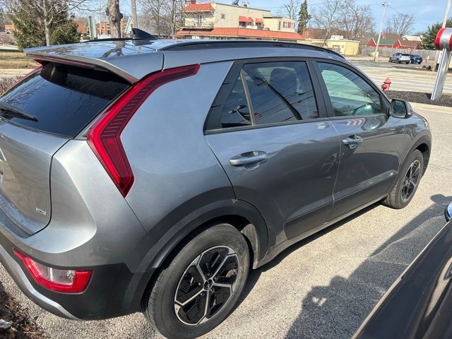 2023 Kia Niro EX