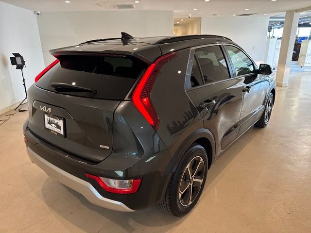 2023 Kia Niro EX