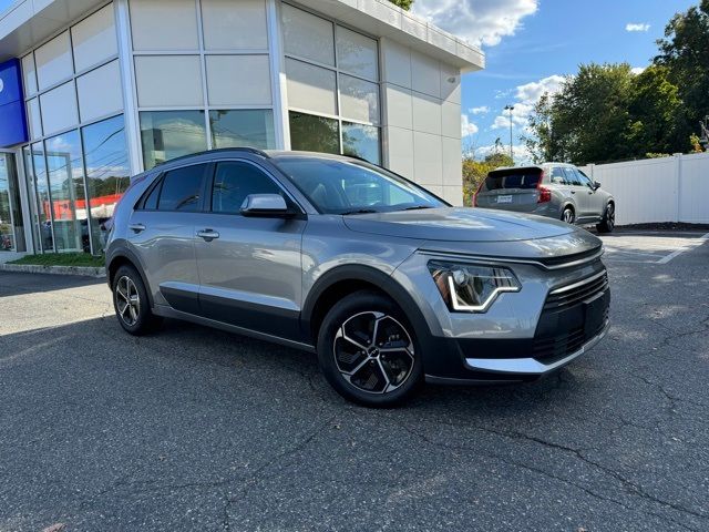 2023 Kia Niro EX