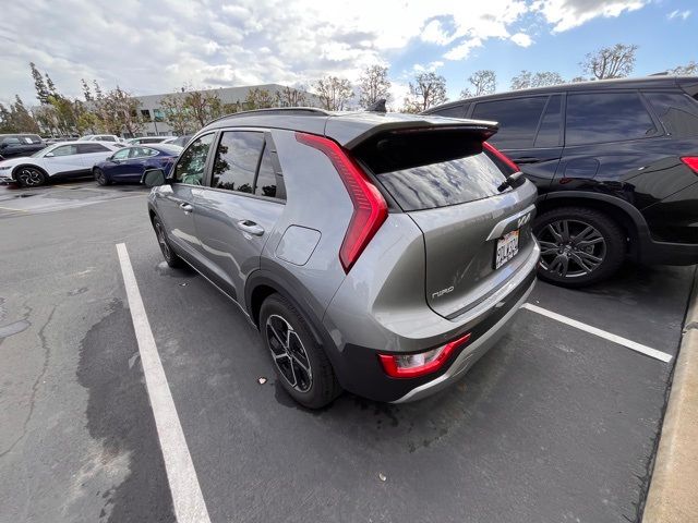 2023 Kia Niro EX