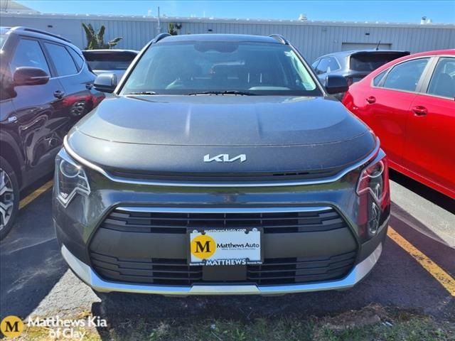 2023 Kia Niro EX