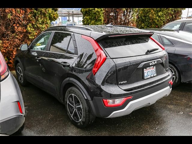 2023 Kia Niro EX