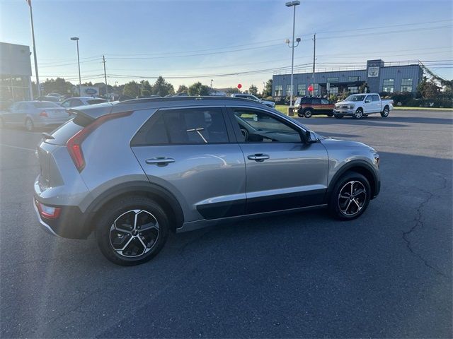 2023 Kia Niro EX