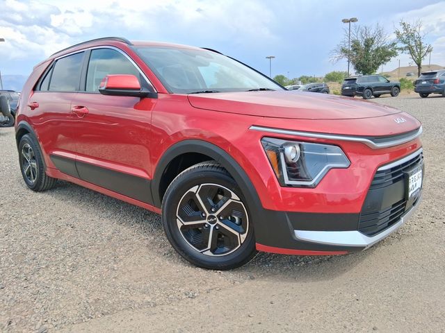 2023 Kia Niro EX