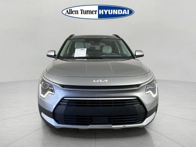 2023 Kia Niro EX