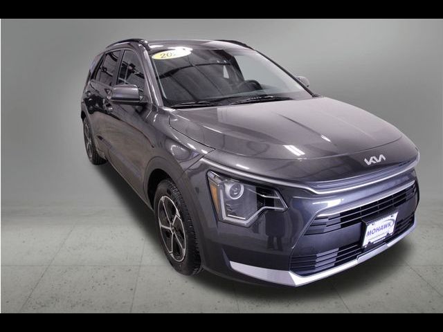 2023 Kia Niro EX