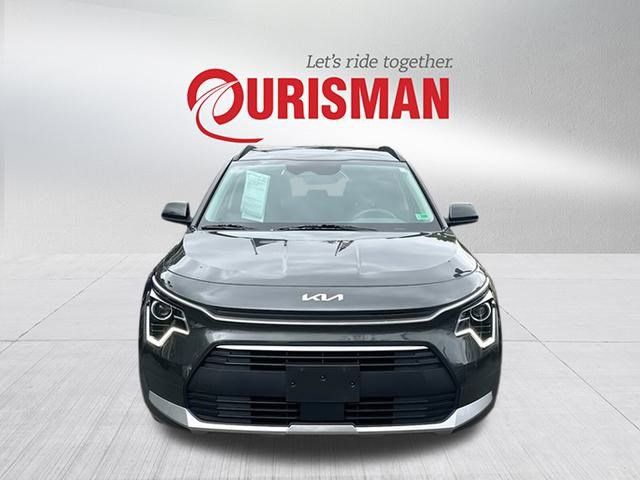 2023 Kia Niro EX
