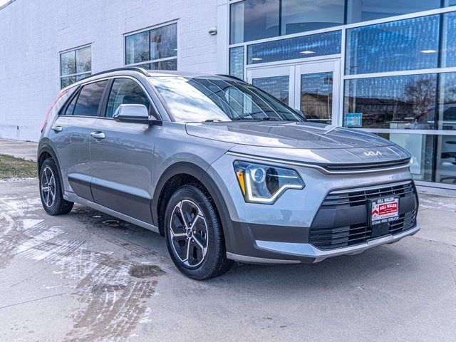 2023 Kia Niro EX