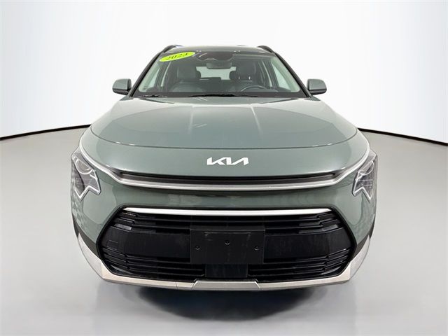 2023 Kia Niro EX