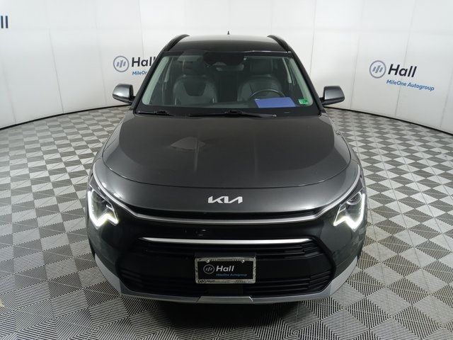 2023 Kia Niro EX