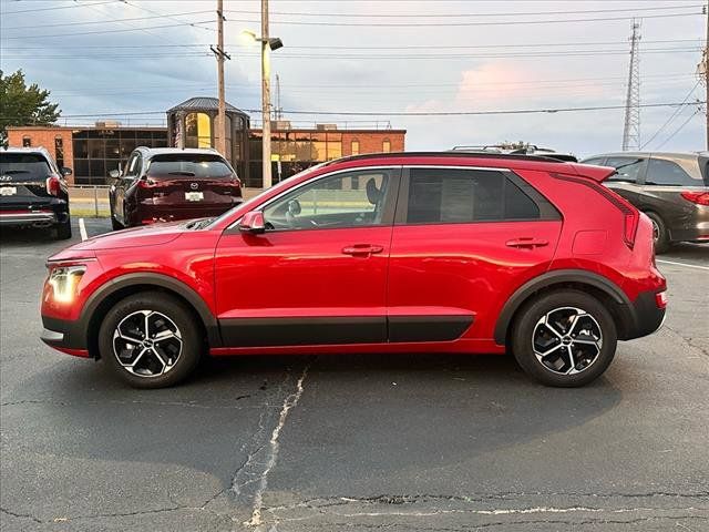 2023 Kia Niro EX