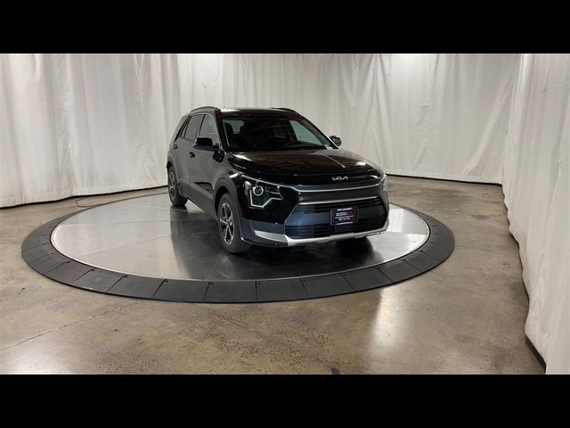 2023 Kia Niro EX