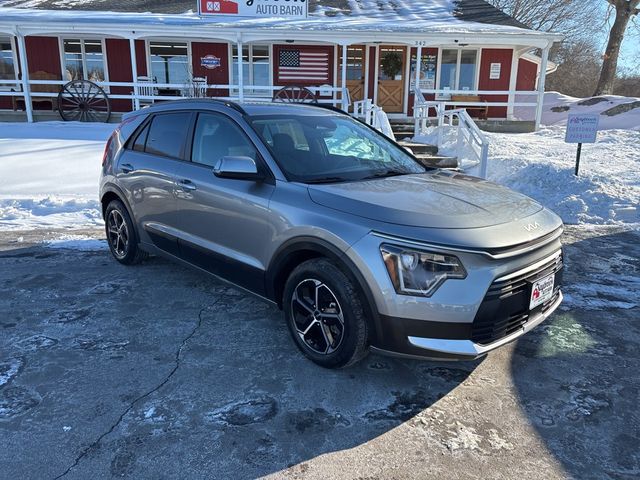 2023 Kia Niro 
