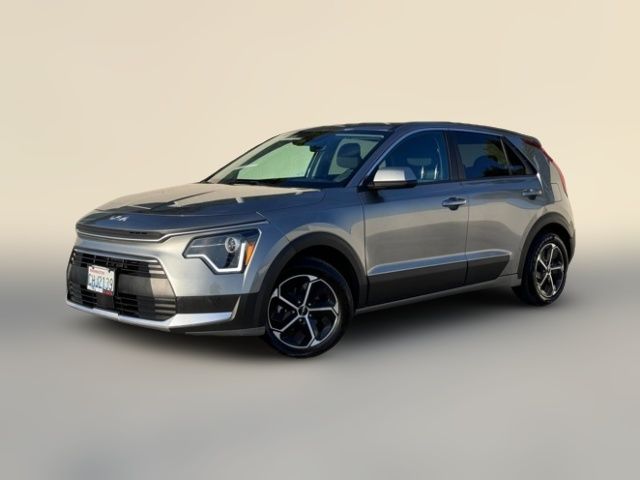 2023 Kia Niro LX