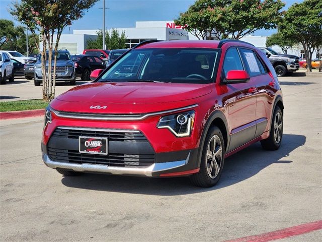 2023 Kia Niro LX