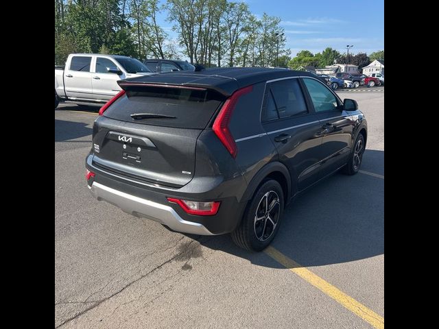 2023 Kia Niro LX