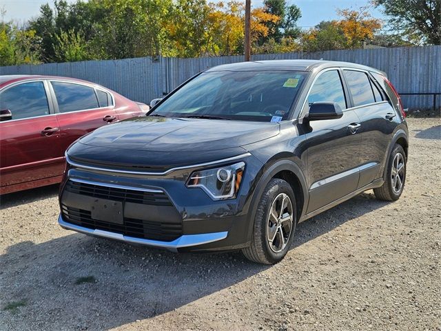 2023 Kia Niro LX