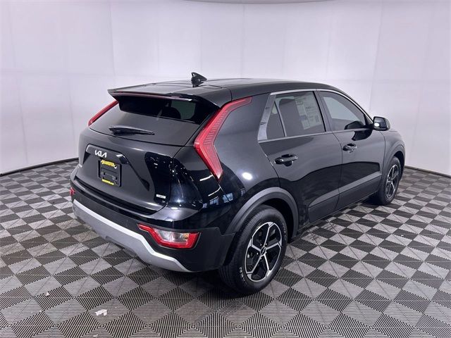 2023 Kia Niro LX