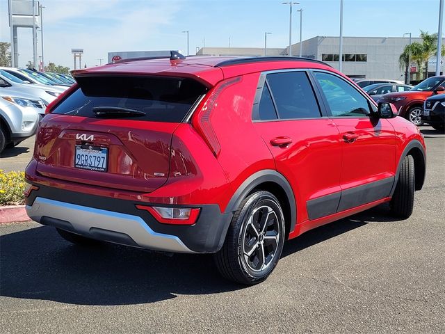 2023 Kia Niro LX