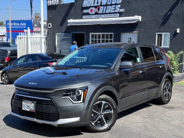 2023 Kia Niro LX