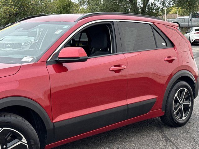 2023 Kia Niro LX