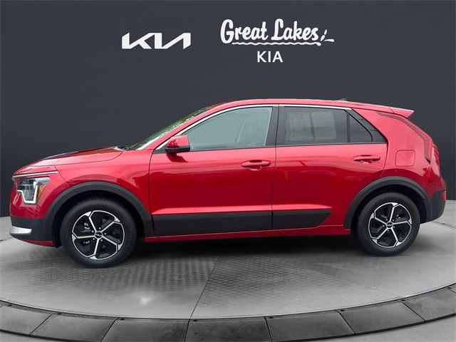 2023 Kia Niro LX