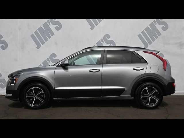 2023 Kia Niro LX
