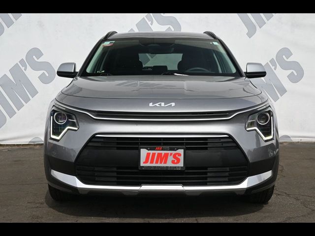 2023 Kia Niro LX