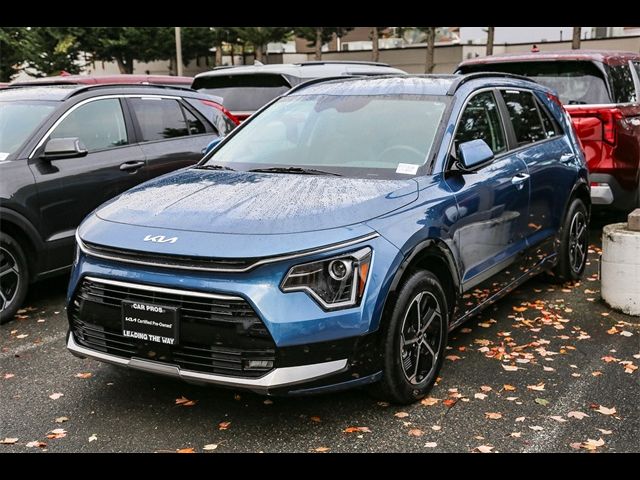 2023 Kia Niro SX