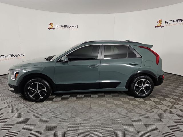 2023 Kia Niro SX