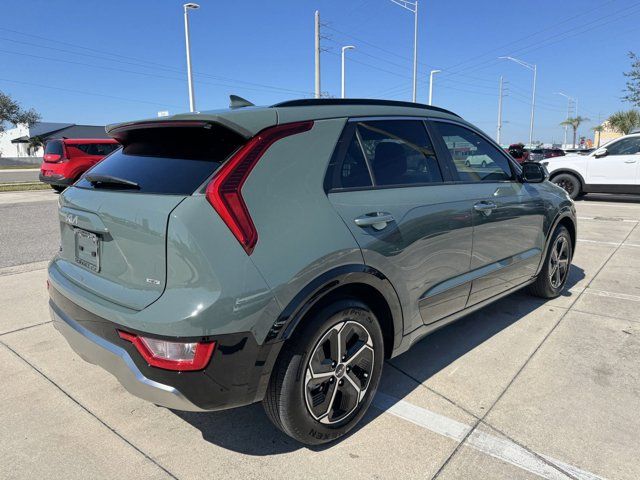 2023 Kia Niro SX