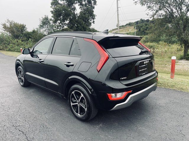 2023 Kia Niro SX