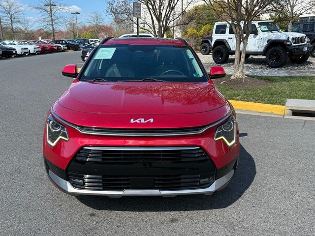 2023 Kia Niro SX
