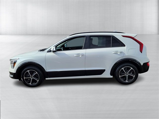 2023 Kia Niro SX