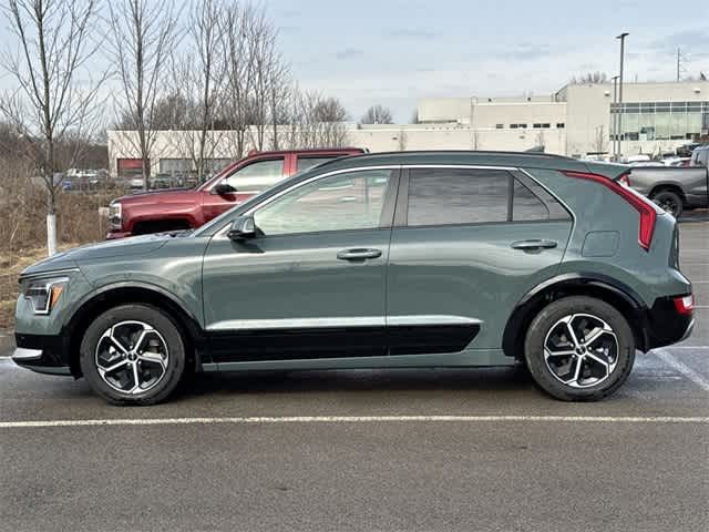 2023 Kia Niro SX