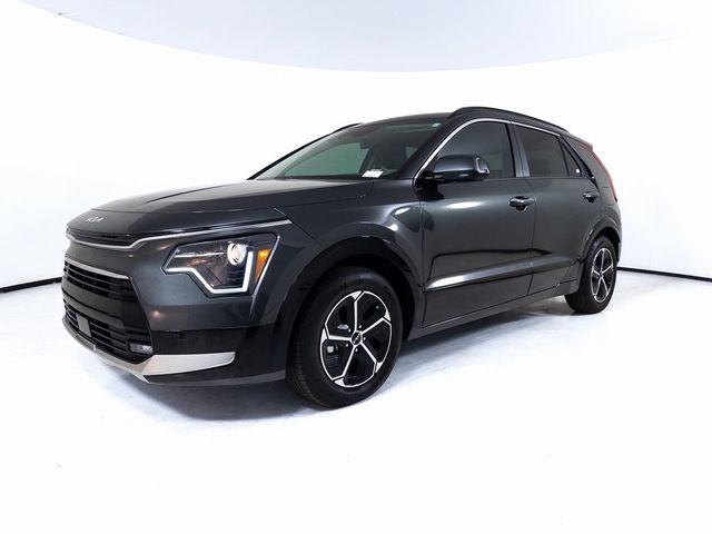 2023 Kia Niro SX