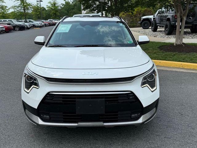 2023 Kia Niro SX