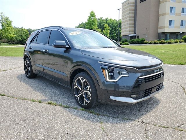 2023 Kia Niro SX Touring