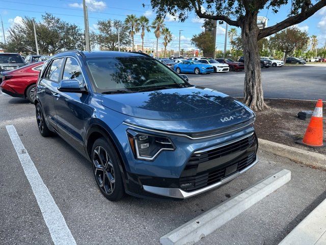 2023 Kia Niro SX Touring