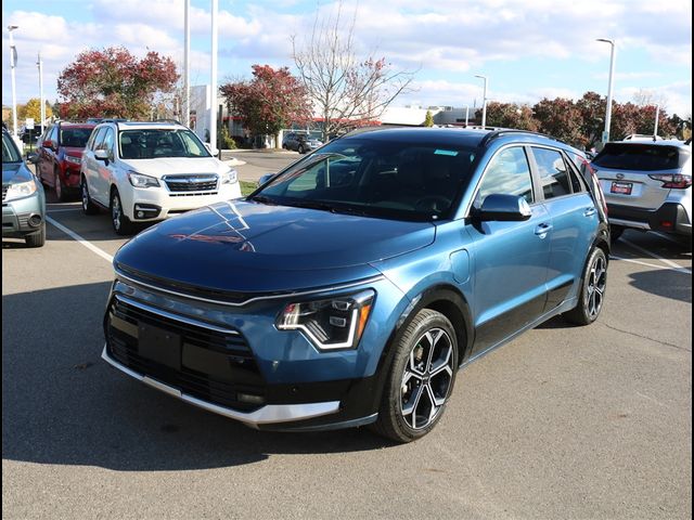 2023 Kia Niro Plug-In Hybrid SX Touring