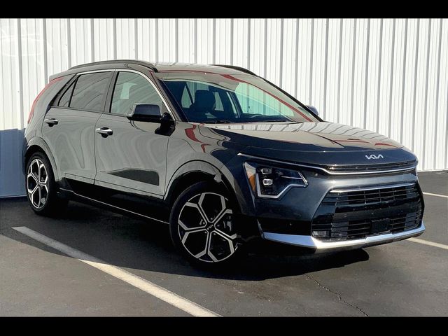 2023 Kia Niro Plug-In Hybrid SX Touring