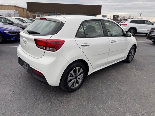 2023 Kia Rio5 S