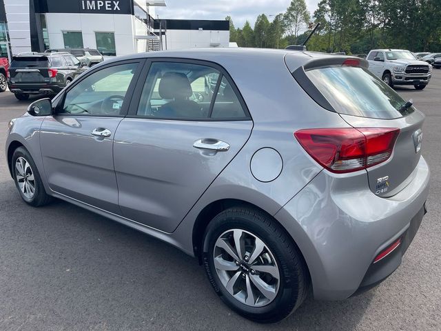 2023 Kia Rio5 S