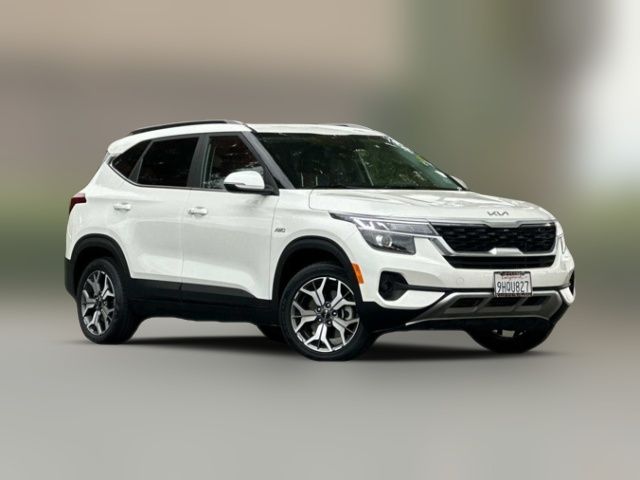 2023 Kia Seltos EX