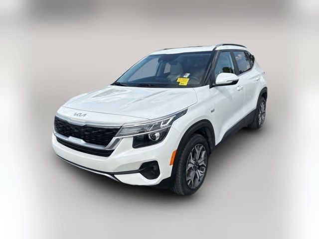 2023 Kia Seltos EX