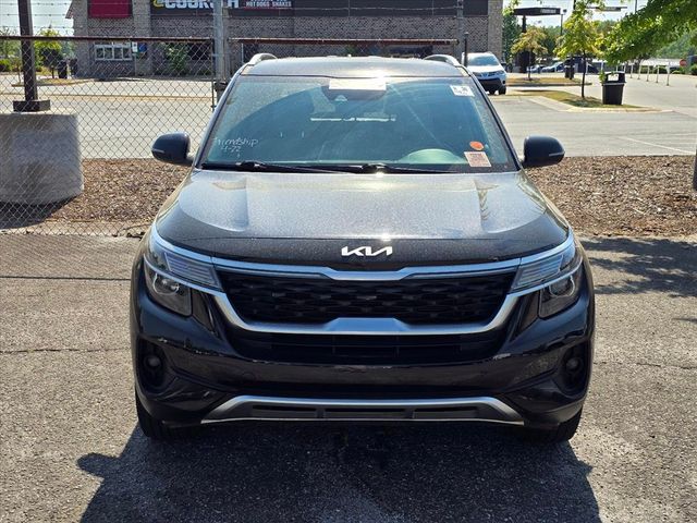 2023 Kia Seltos EX