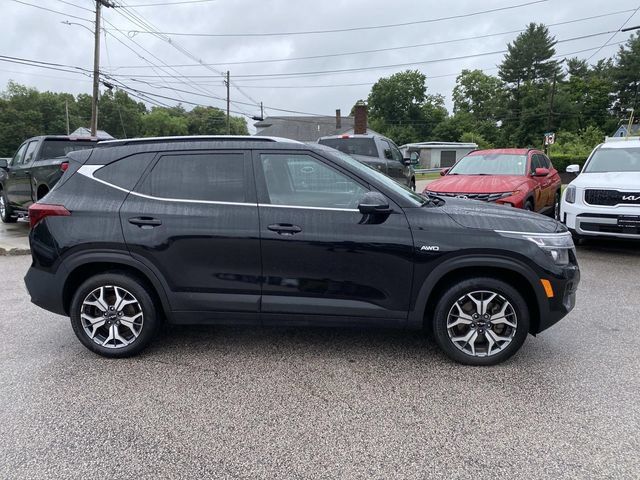 2023 Kia Seltos EX